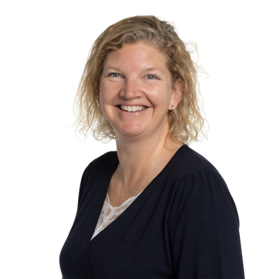 Portretfoto Nicole Low Res 1X1 Portretfoto Nicole Low Res 1X1